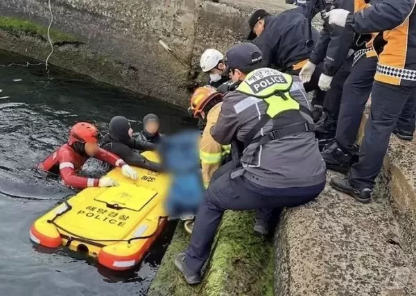 제주 토끼섬 해안가서 변사체 발견... 좌초된 어선과 관련성 확인 중