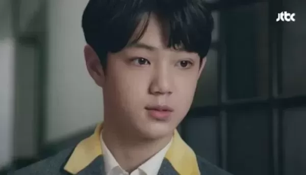 부세계 김희애 아들 전진서, 폭풍 성장... 성인 연기자로 활동