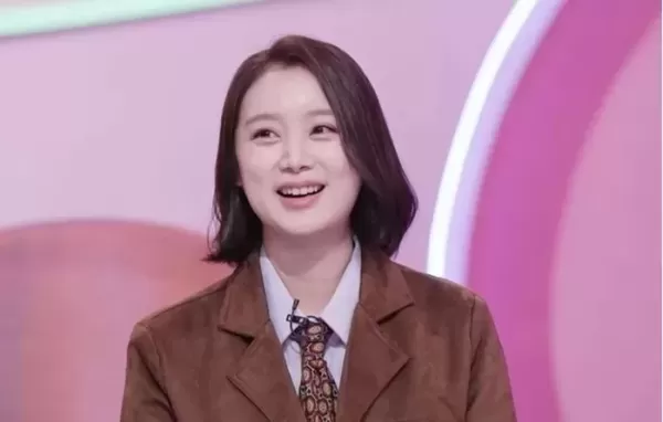 원더걸스 혜림, 슈돌서 생후 55일차 둘째 아들 공개... 태권도 선수 아빠 닮아 발차기 자세까지