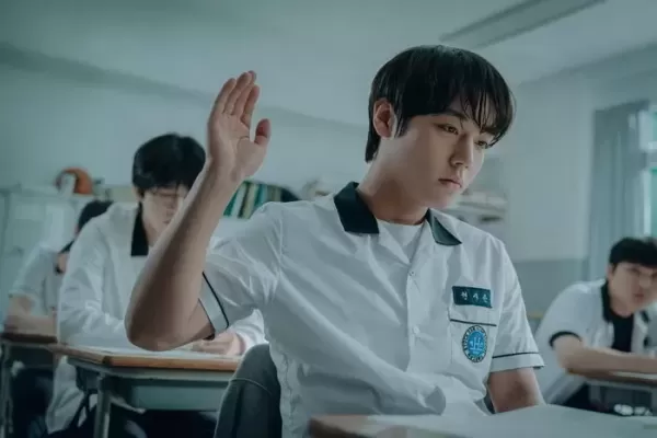 웨이브에서만 볼 수 있었던 약한영웅, 이젠 넷플릭스로 본다