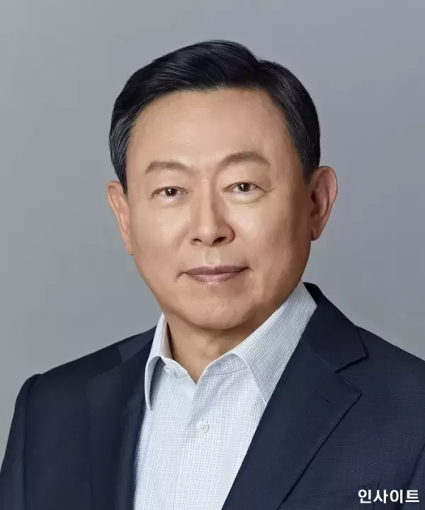 롯데, 수십 년 만의 빅 체인지... 비효율 사업 매각 통해 판 바꾼다