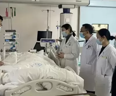 손주 볼 나이에 아들 출산한 64세 엄마... 최고령 산모 기록 세워