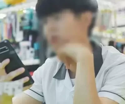 지갑에 손대고 부모에 욕설하는 중학생 아들... 이럴거면 딩크족으로 살 걸