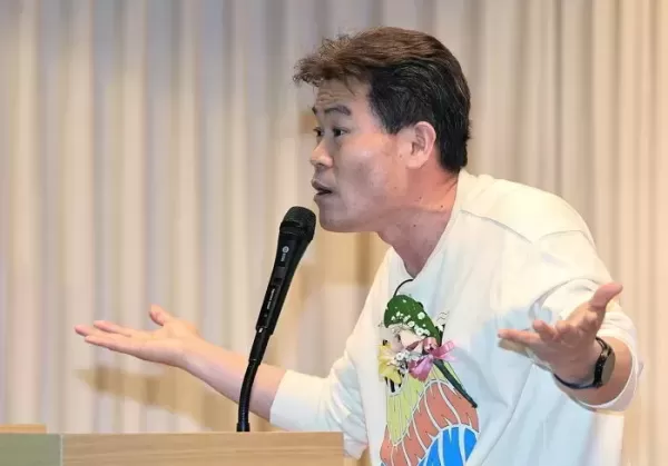 국회 찾은 전한길 尹 탄핵 인용시 헌재 가루돼... 헌법재판관들은 제 2의 을사오적 될 것