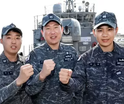 뇌전증으로 쓰러진 20대 남성, 외출하던 해군 양양함 장병들이 살렸다