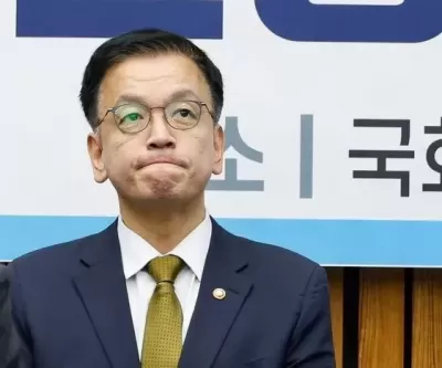 최상목 대행 측 헌재 결정 존중... 마은혁 임명 여부는 아직