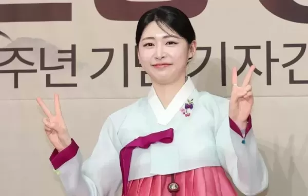전현무와 열애설·결혼설 터진 홍주연... 심경 밝혔다