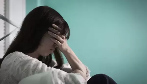 여친 여러차례 임신·낙태시킨 남성, 속옷 입다가 사망... 충격적인 이유