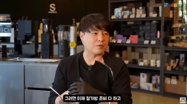 전설의 아이돌 출신 노유민, 하루 3000잔 철가방 들고 직접 배달 근황
