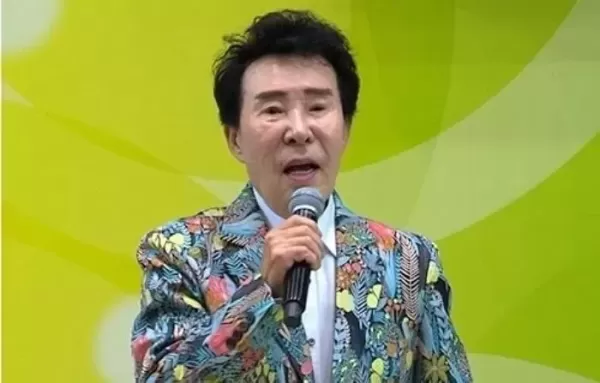 故송대관의 마지막 전국노래자랑 무대 공개돼... 기립 박수 받으며 마무리