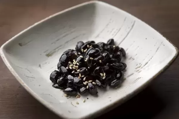 김치찌개 시킨 손님의 계산법 논란... 공깃밥·밑반찬만 먹었으니 반값만 내겠다