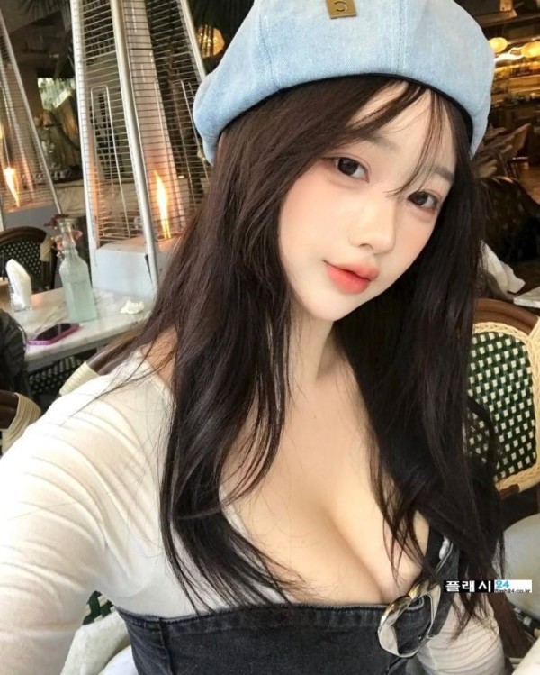 최연소 남성 잡지 우승자