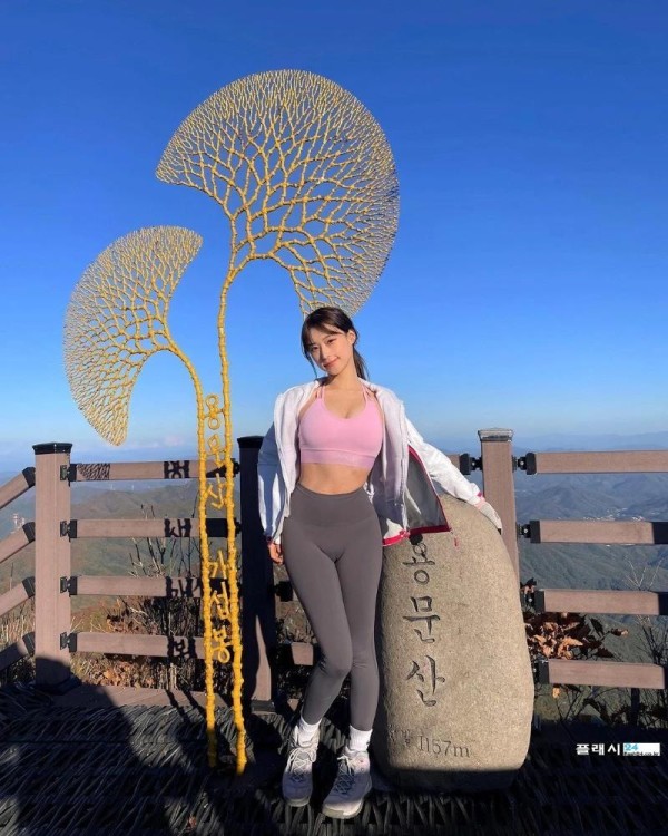 봉쥬르103