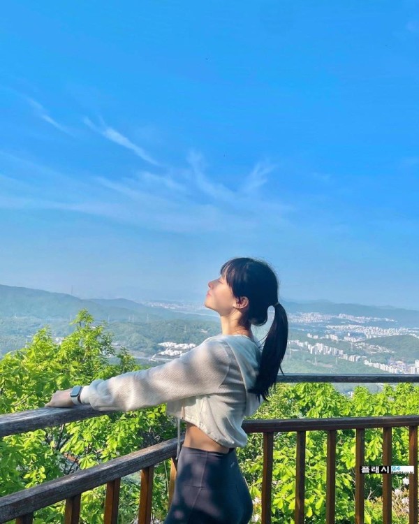 봉쥬르103