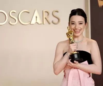 서브스턴스 데미 무어가 아니었다... 첫 주연에 아카데미 여우주연상 차지한 여배우의 정체