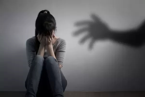 에이즈 감염 숨기고 10대들과 성매매한 50대 남성의 최후