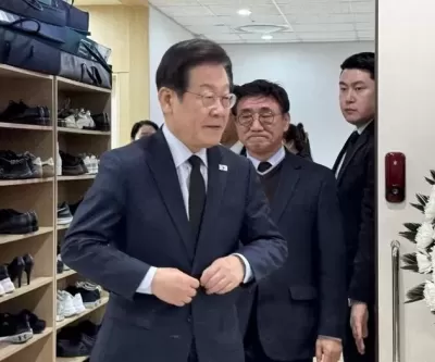이재명, 화마에 휩쓸려 세상 떠난 인천 초등학생 빈소 조문... 사회안전망 구축하겠다