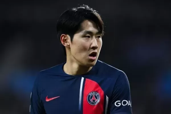교체카드 남았는데도 이강인 투입 안 한 PSG 엔리케 감독... 주전 경쟁 빨간불 켜졌다