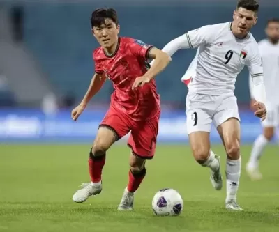 한국 축구 중원 핵심 황인범, 부상으로 결장 한 달째... 홍명보호도 빨간불