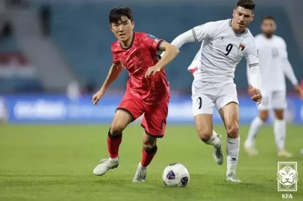한국 축구 중원 핵심 황인범, 부상으로 결장 한 달째... 홍명보호도 빨간불