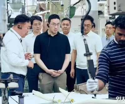 1등 위한 골든타임, 바로 지금... LG 해외 공장 현지 점검한 구광모 회장이 한 말