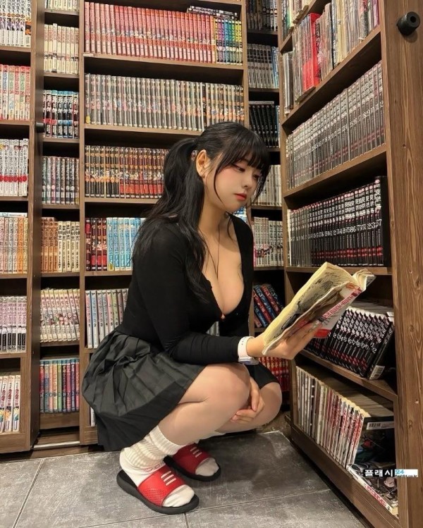 데이트룩의 정석 송하나님
