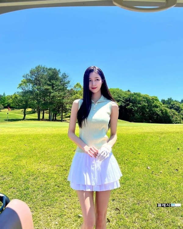 ㅇㅎ)엄예진 정도면 무조건 사귀고 본다.