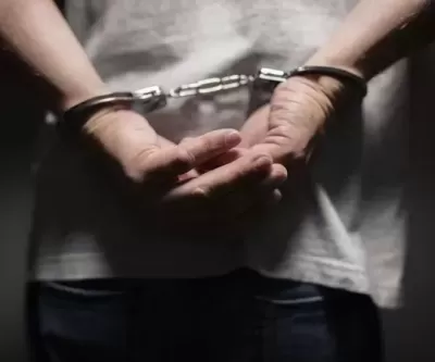 여자 냄새 맡고 싶어서... 여성 집 몰래 들어간 남성, 알고 보니 복사한 열쇠만 20개