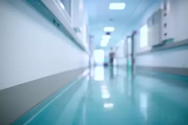 길거리서 일면식 없는 여중생 머리채 잡고 마구 폭행한 30대 여성