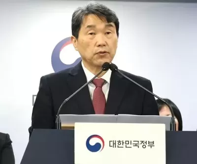 내년도 의대 정원 안 늘리겠다... 의정갈등 1년여 만에 백기 든 정부