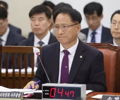 박찬진 전 선관위 사무총장 자녀 특혜 채용 논란에 딸 사퇴는 본인 의사에 맡겨야