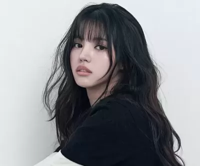 유병재의 그녀 이유정, 안유정으로 개명하고 배우 데뷔한다... 케이플러스와 전속계약