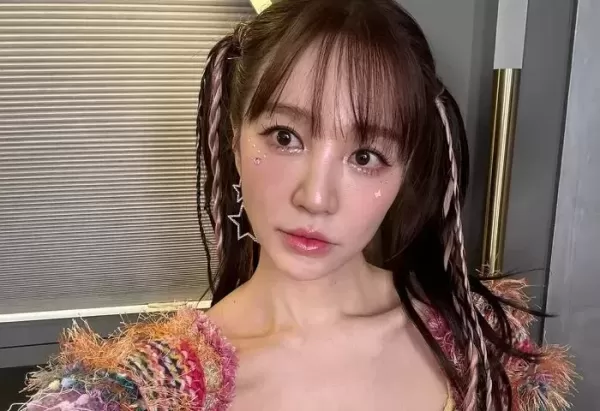 윤은혜, 양갈래 머리에 미니원피스 입고 현역 아이돌로 변신한 이유
