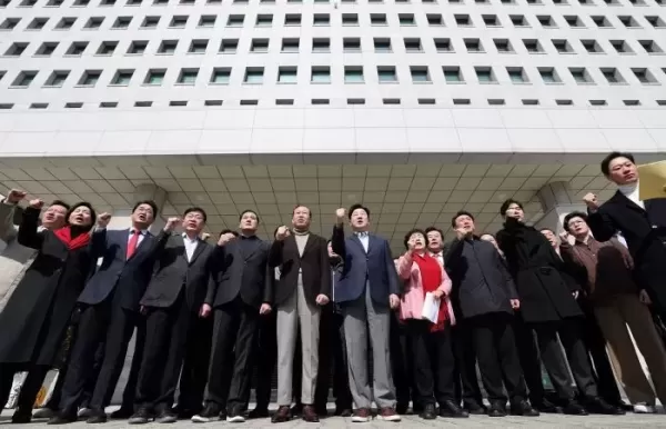 검찰총장·특수본부장, 윤 대통령 불법감금 혐의로 고발당해