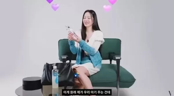 득남 후 아들 바보 된 손예진... ♥현빈 배경화면서 밀려났다