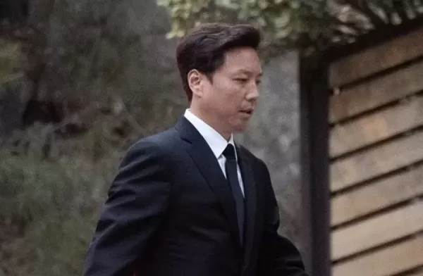 노현정 부부 사는 집, 경매로 나와... 현대家 3세 정대선, 심각한 상황 빠져
