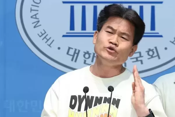尹 탄핵 반대 전한길... 한동훈은 배신자, 이재명과 손잡고 대통령 등에 칼 꽂아