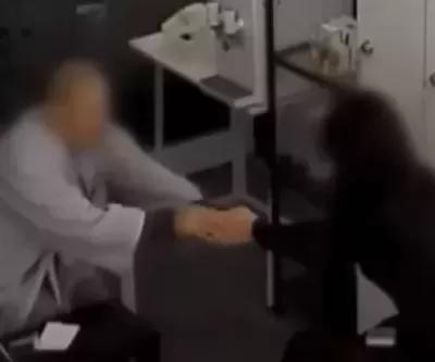 사주 봐줬으니 40만원 줘... 스님에게 홀린 듯 돈 건넨 미용실 사장님