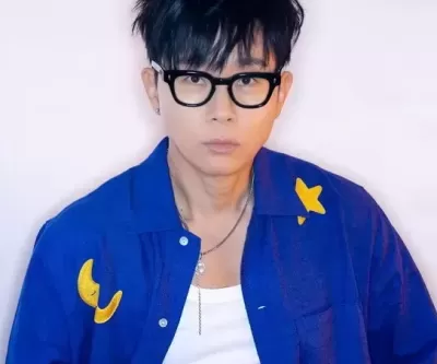 이승환, 尹 입장문에... 내란의 추억, 이걸로 지우세요 SNS에 이 물건 올렸다