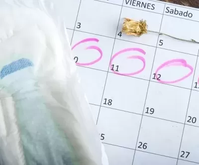검은 바지는 생리 중, 치마는 가임기... 여직원 주기 계산법 올려 상욕 듣고 있는 남성