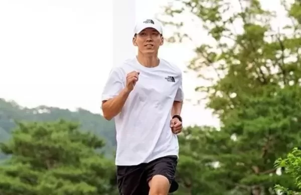 하음이 여자 전체 2위, 하율이 남자 에이지 1위... 션, 딸 ㆍ아들과 사이판 마라톤 도전