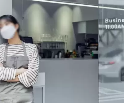 12·3 비상계엄 뒤 두달새 20만명 폐업... 자영업자 550만명으로 코로나19 수준