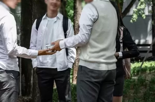 담배 훔치는 자녀 영상 지워달라 요청한 학부모... 사건반장 제작진 이렇게 반응했다