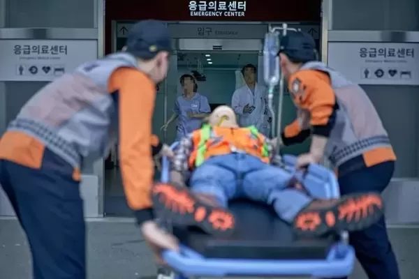 경기 평택 아파트 신축 현장서 노동자 2명 추락 사고... 1명 사망 1명 부상