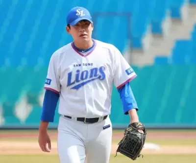 전 프로야구 투수 윤성환, 불법 도박 이어 사기 혐의로 징역형