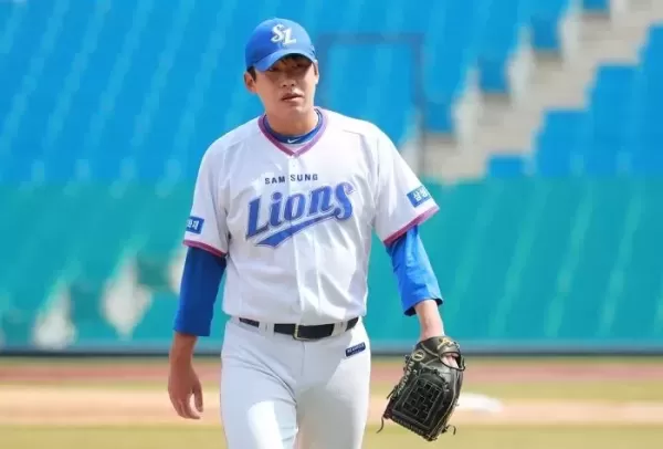전 프로야구 투수 윤성환, 불법 도박 이어 사기 혐의로 징역형