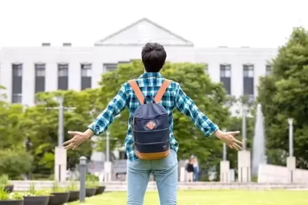 올해 1학기 국가장학금, 서둘러 신청해야... 마감일 접속 끊겨 놓칠 수 있습니다