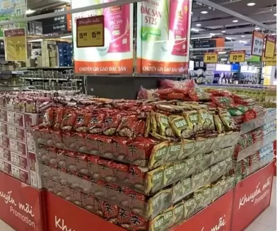 농심·삼양 대박 터졌다... 한국라면 너무 맛있어요 해외수출액 30% 급증