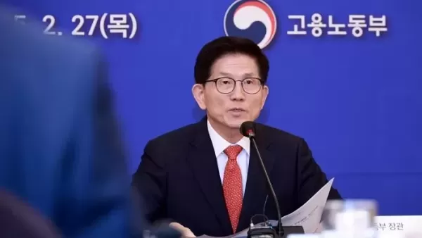 여권 대권후보 1위 김문수 노동부장관... 주 64시간 연장근로 확대 검토