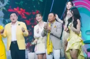 허리 굽었던 마라토너 이봉주, 희귀병 극복하고 트롯 무대 올라 해뜰날 열창